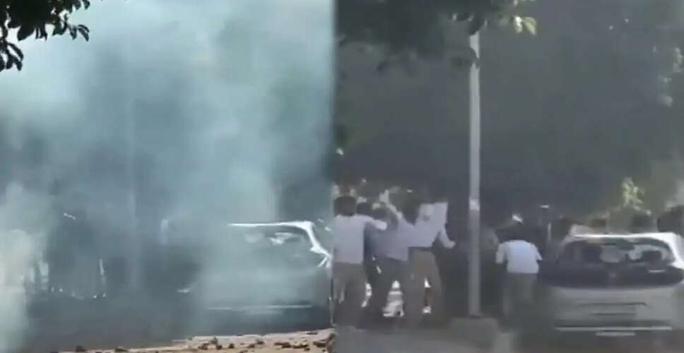 Violent Protests Erupt Among Factory Workers in Noida, Uttar Pradesh