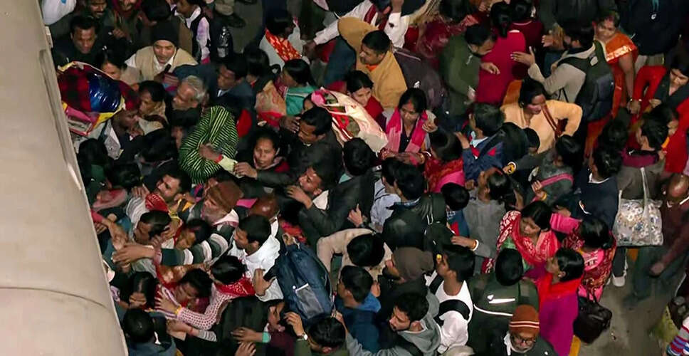 Tragic Incident at Avsaaneshwar Temple in Uttar Pradesh Claims Lives