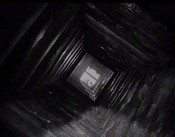 Exploring Andrei Tarkovsky's Poetic Vision in Ivan's Childhood