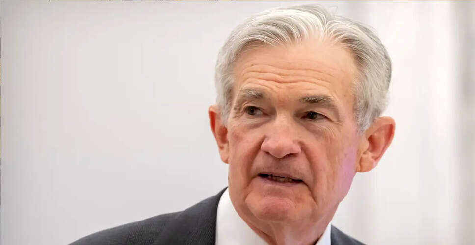 Federal Reserve Maintains Interest Rates Amidst Economic Uncertainty