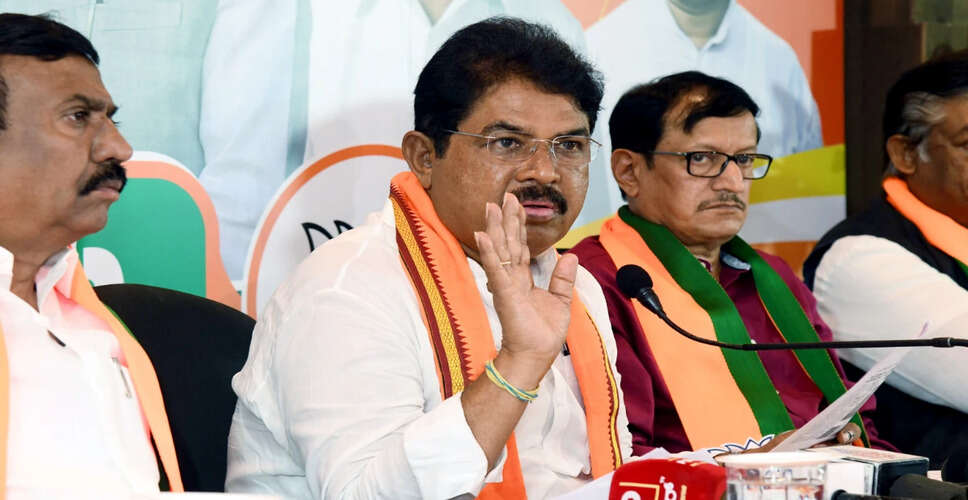 Opposition Leader Criticizes Karnataka CM Over Caste-Based Survey