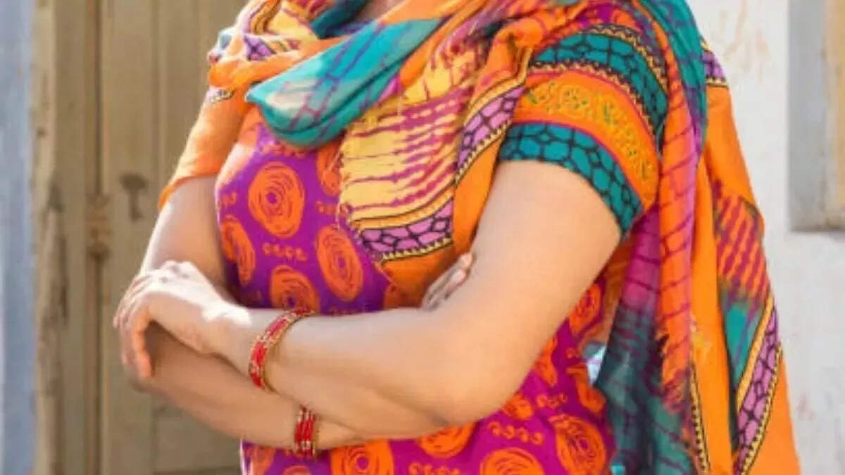 Shocking Elopement in UP: Mother of Five Leaves Family for Another Man