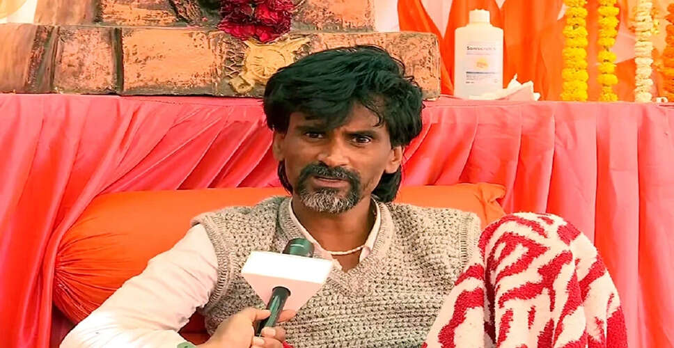 Maharashtra Minister Discusses Maratha Reservation Hunger Strike with CM