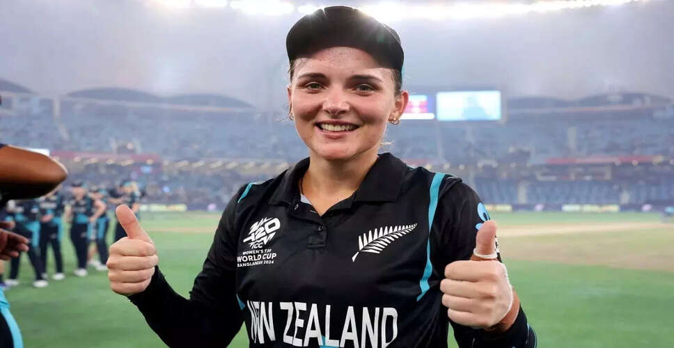 Amelia Kerr, Beth Mooney, and Ayabonga Khaka Nominated for ICC Women's Player of the Month