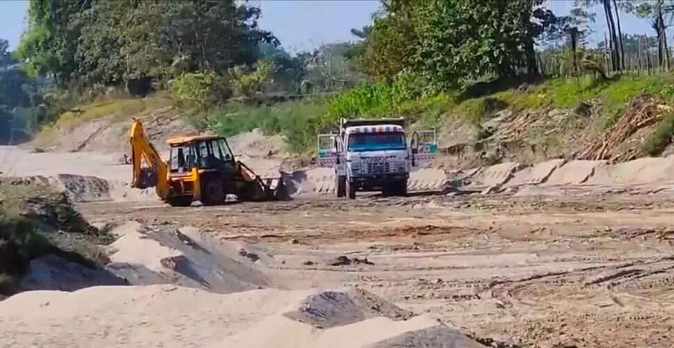 Rampant Illegal Sand Mining Raises Environmental Concerns in West Kamrup