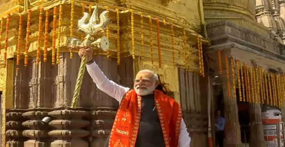 Prime Minister Modi's Spiritual Visit to Kashi Vishwanath Temple