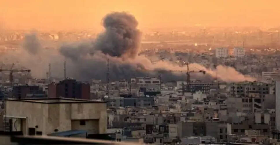 Iran's Revolutionary Guard Issues Stark Warning Amid Escalating Middle East Tensions