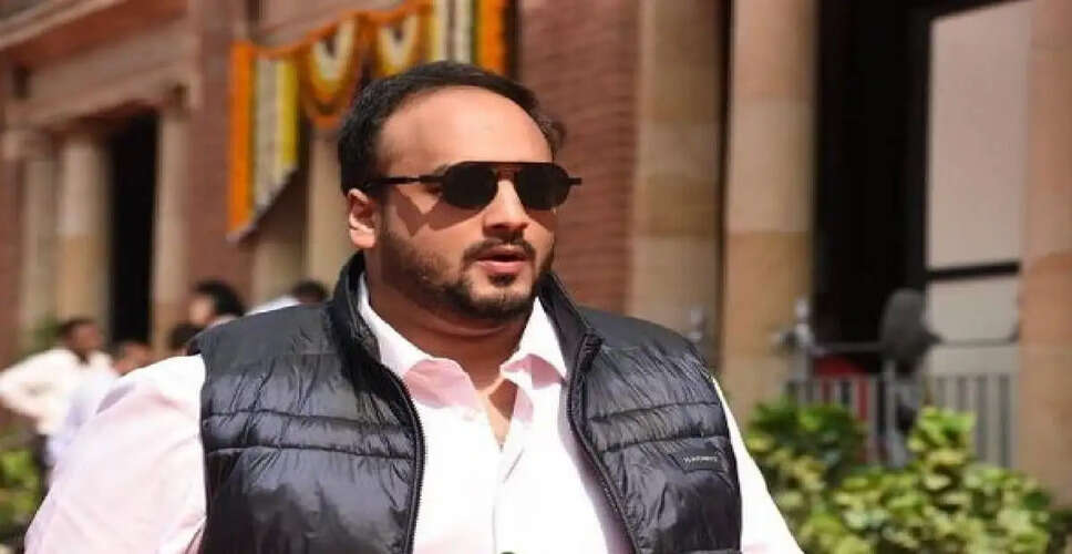 Bachchu Kadu to Represent Shiv Sena in Upcoming Maharashtra Legislative Council Elections