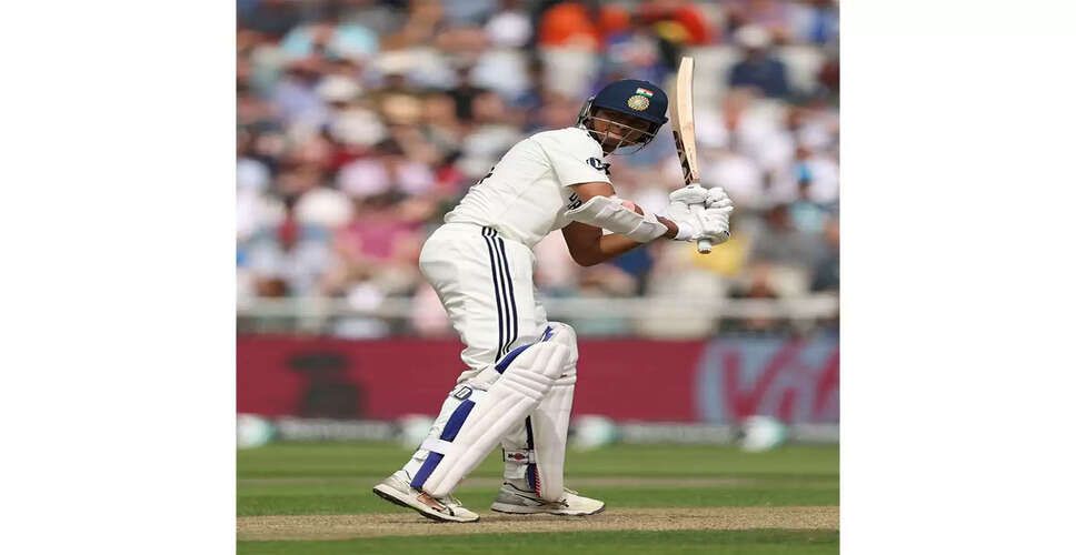 Yashasvi Jaiswal Shines in Test Cricket, Earning Praise from Sanjay Manjrekar