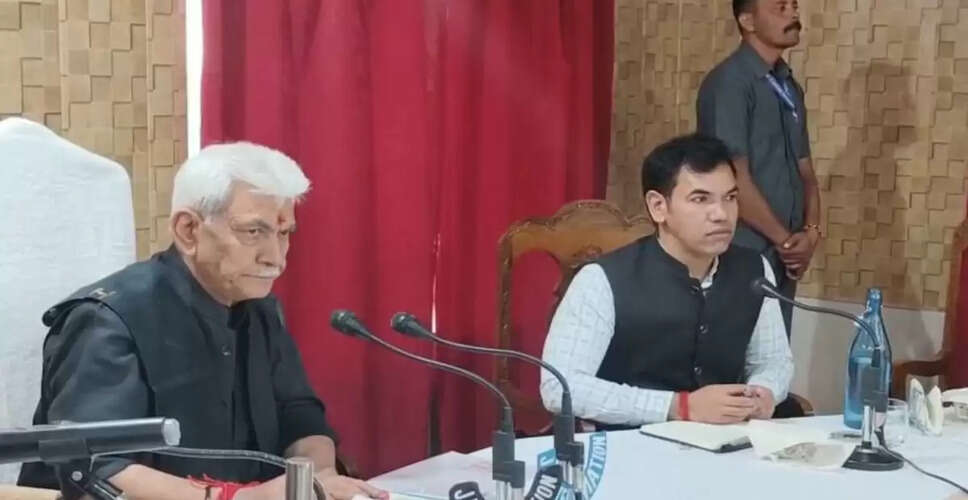 Lieutenant Governor Manoj Sinha Reviews Kupwara Security and Boosts Troops' Morale
