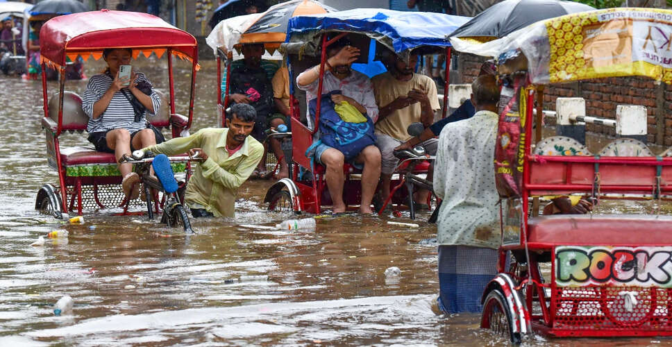 Severe Landslides and Heavy Rainfall in Jammu and Himachal Pradesh Result in Fatalities