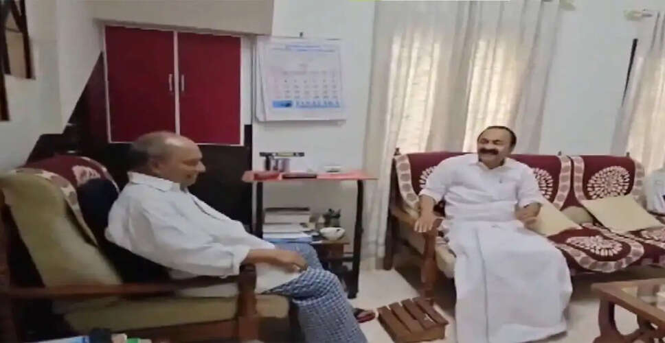 Senior Congress Leader AK Antony Backs VD Satheesan as Kerala's New Chief Minister