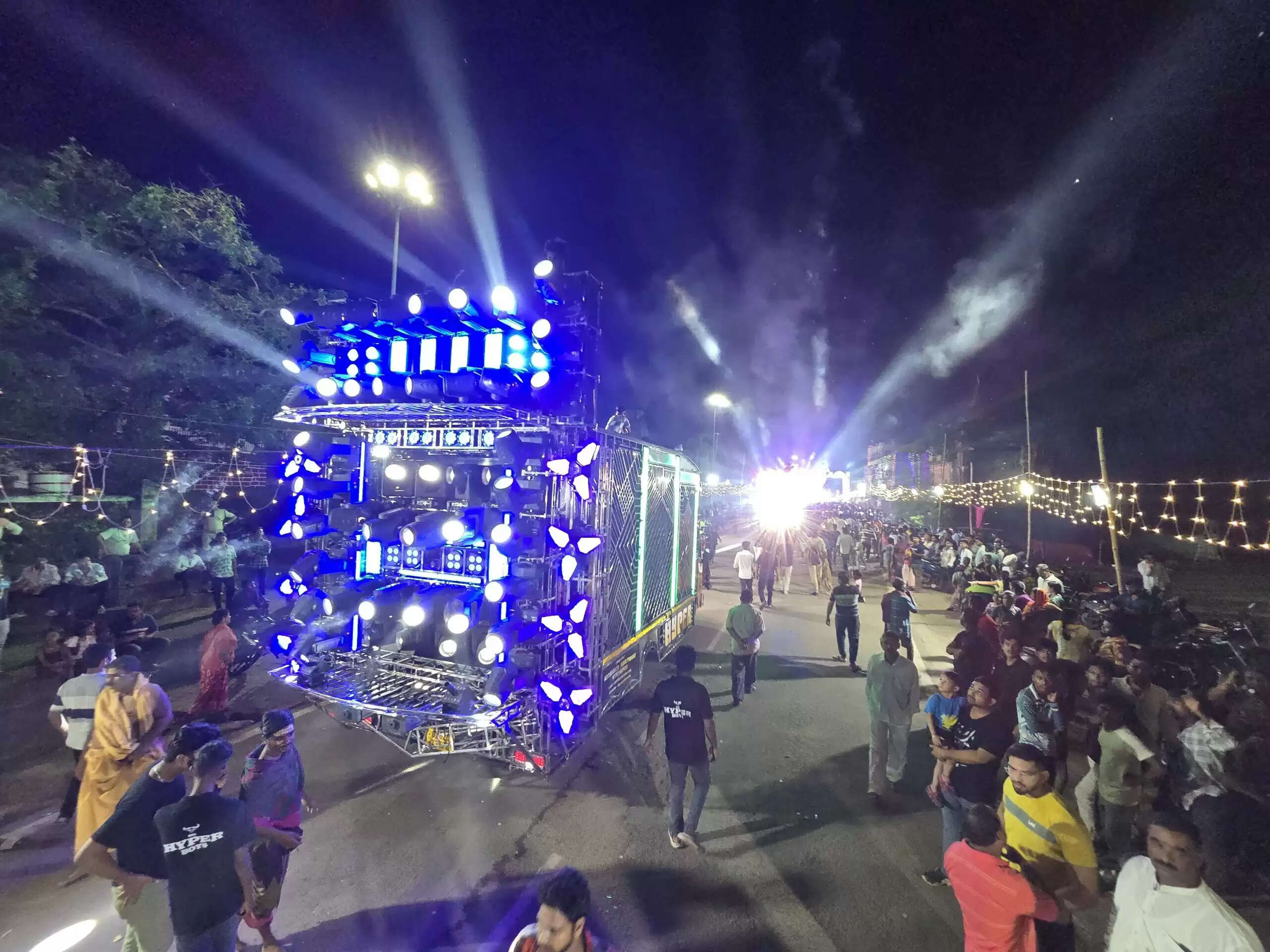 A Spectacular Celebration: Lord Shiva's Divine Wedding Procession in Bhubaneswar