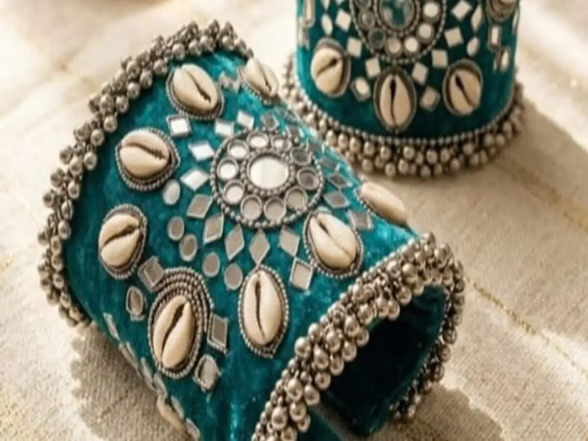 Stylish Bangles to Elevate Your Navratri Dandiya and Garba Nights