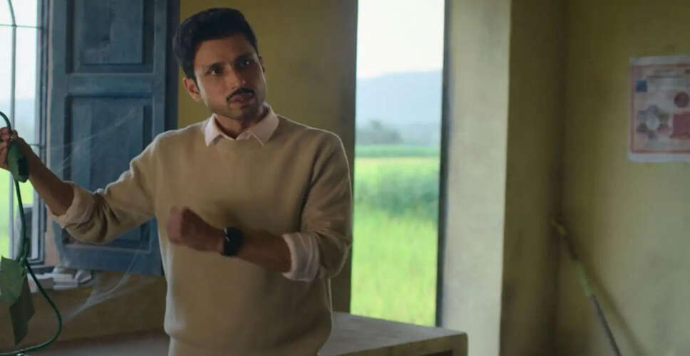 Amol Parashar Discusses His Role in Gram Chikitsalay Season 2