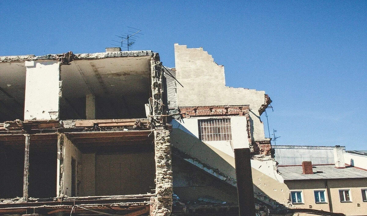 Student Injured After Ceiling Plaster Falls in Bhopal School