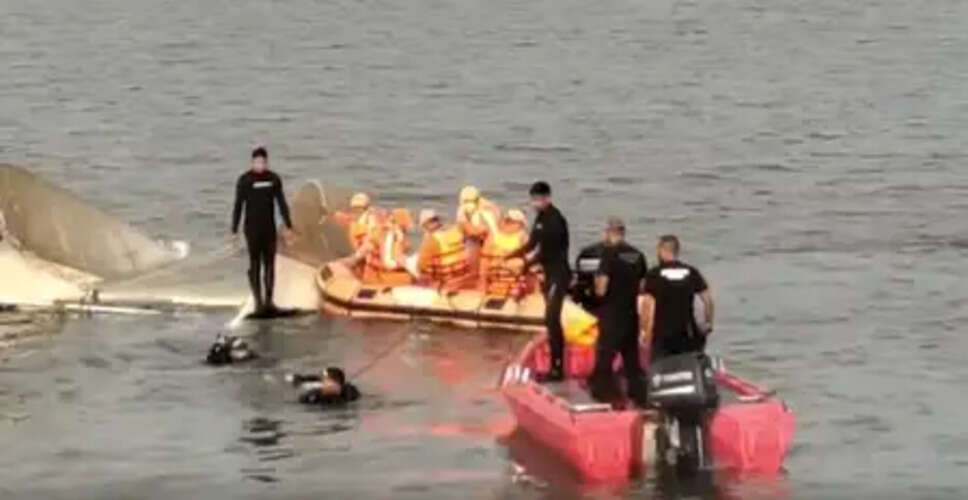 Tragic Cruise Boat Capsize in Madhya Pradesh: PM Modi Offers Condolences and Support