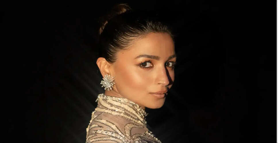 Alia Bhatt's Early Days: A Scary Airport Incident Revealed by Former Bodyguard