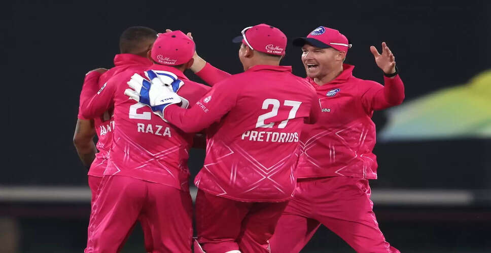 Ottneil Baartman Shines with Hat-Trick as Paarl Royals Secure SA20 Playoff Spot