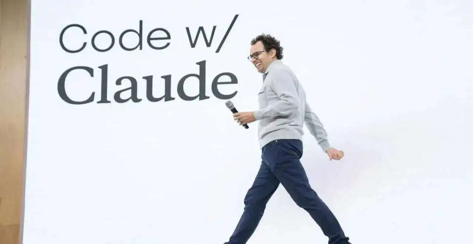 Trump Orders Federal Agencies to Cut Ties with Anthropic's AI Tool Claude