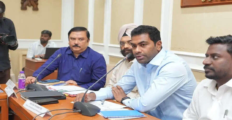 Tamil Nadu Minister Predicts Major Shift in AIADMK Membership