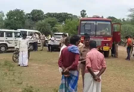 Two killed in blast at illegal firecracker unit in TN
