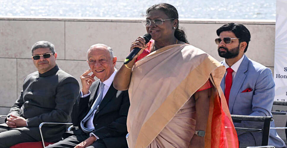 President Murmu Expresses Condolences Over Ahmedabad Plane Crash Tragedy