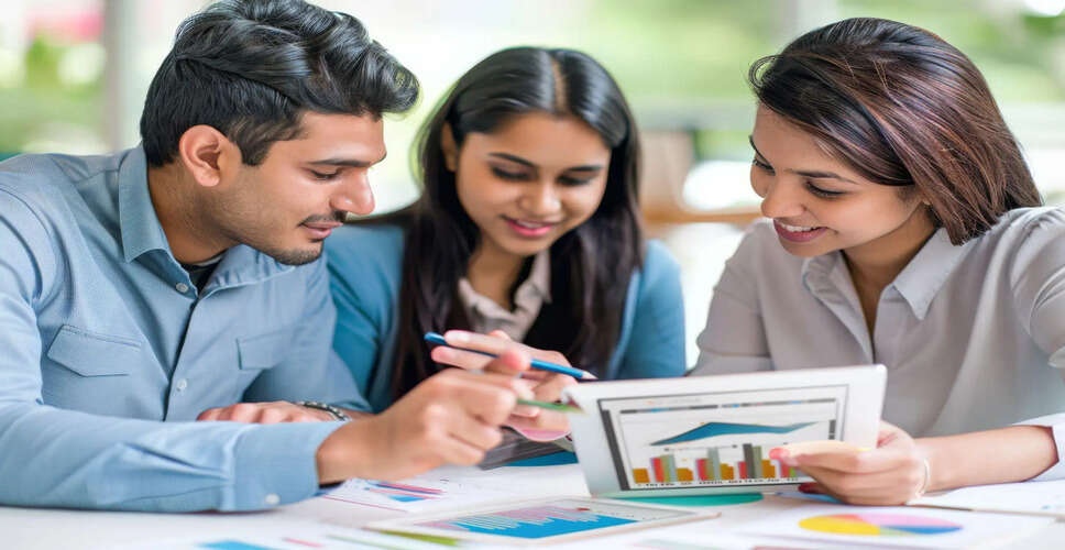 How Young Borrowers in India Are Transforming Their Approach to Credit Awareness