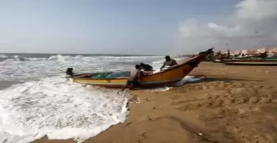 Tamil Nadu Fishermen Detained by Sri Lankan Navy: What&rsquo;s Behind the Ongoing Tensions?