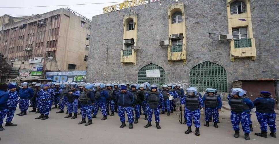 Delhi Police Act Against Violence During Anti-Encroachment Drive