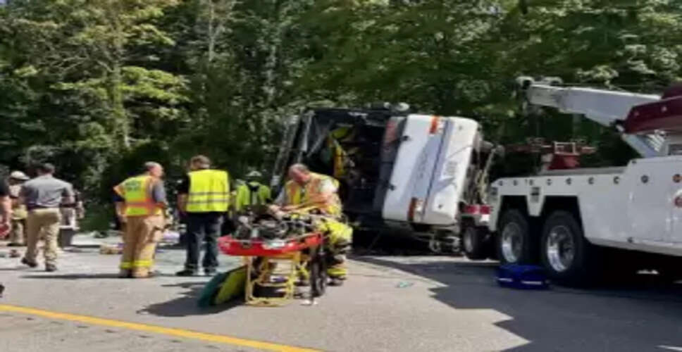 Tragic Bus Accident Near Niagara Falls Claims Lives of Two Indian Nationals