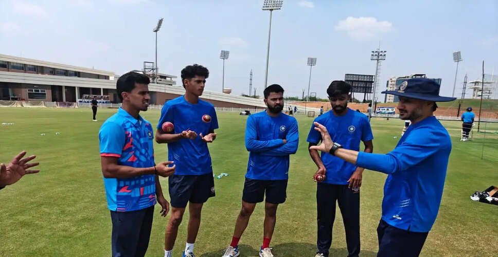 Harbhajan Singh Enhances Skills of Emerging Off-Spinners at BCCI Camp