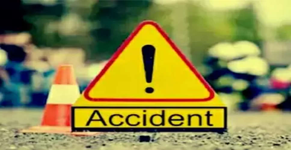 Bus falls into canal in Punjab; five killed, two missing
