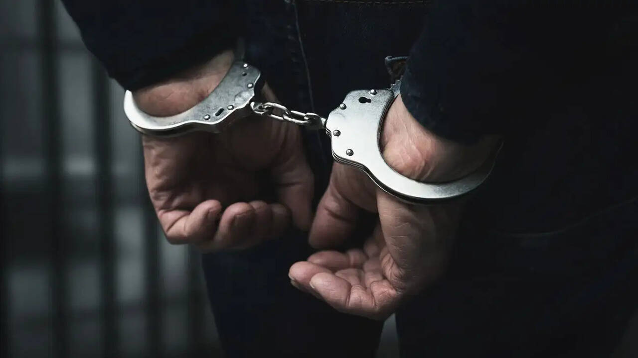 Tragic Clash at Suspected Brothel in Thrissur Claims Life of Odisha Native