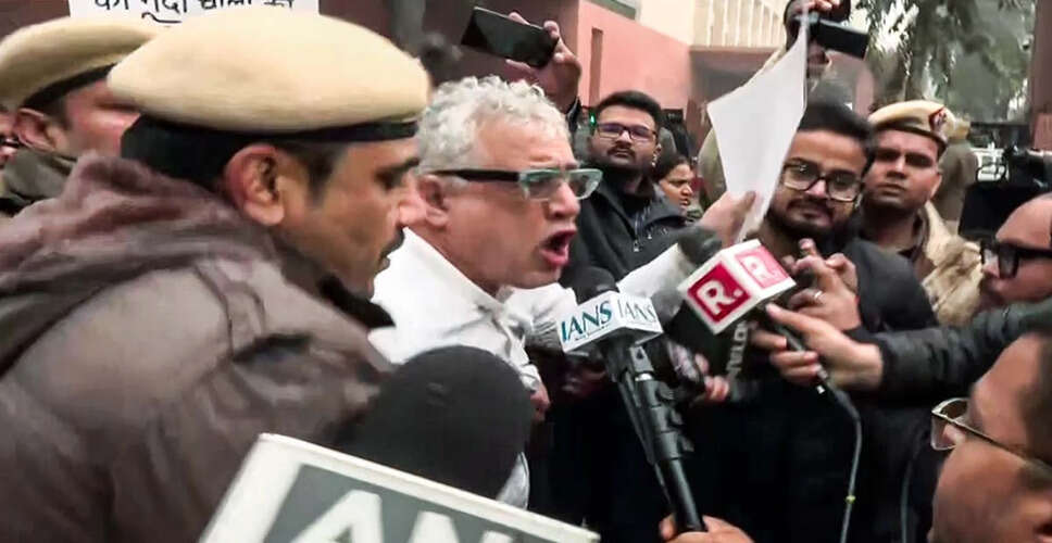 Political Tensions Rise in Delhi as TMC Protests Against ED Raids