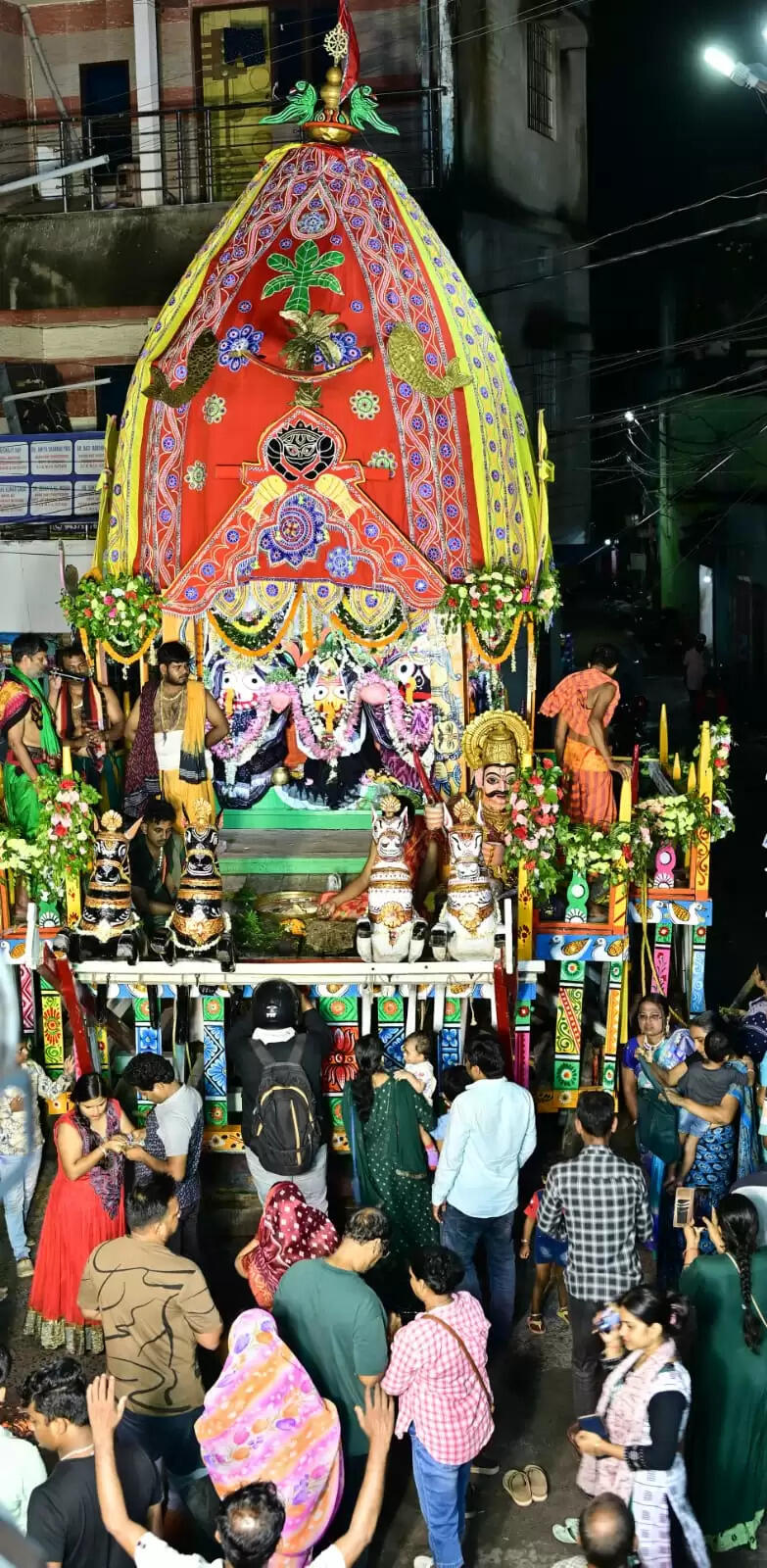 Experience the Vibrant Bahuda Yatra: Chariot Processions in Puri and Beyond