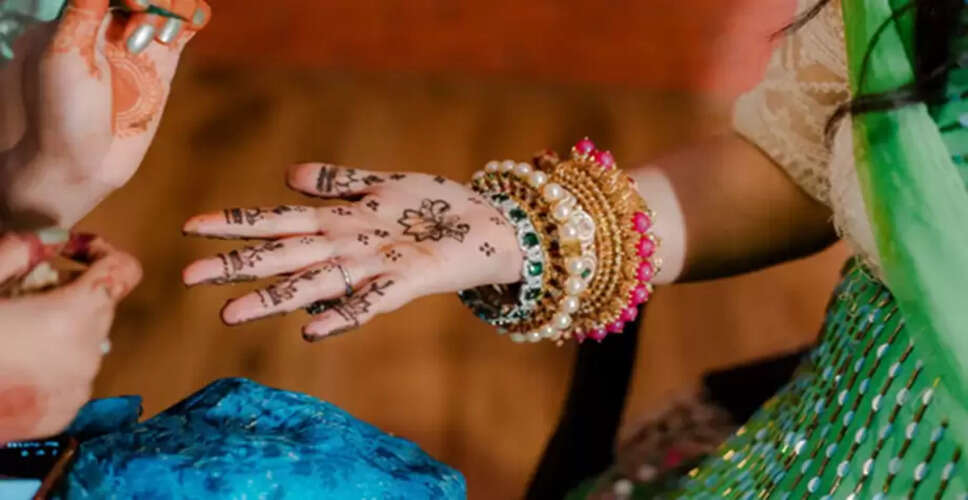 Trendy Mehndi Designs for Ahoi Ashtami Celebration