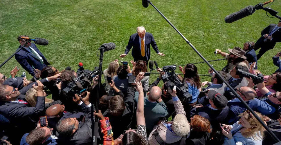 Trump's Tense Exchange with Reporters Over Ballroom Costs
