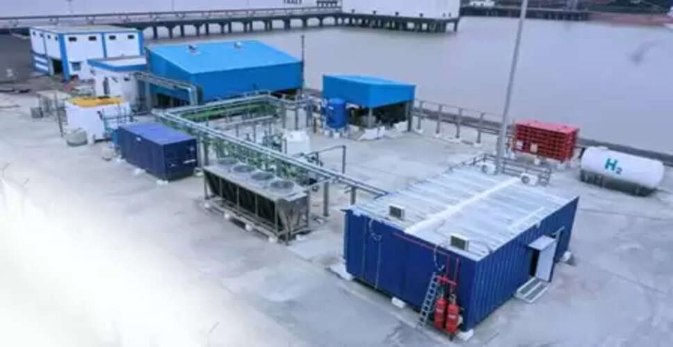 India-made Green Hydrogen Power Plant starts operating at Kandla port