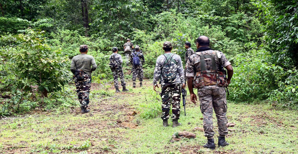 Three Maoists Killed in Jharkhand Encounter with Security Forces