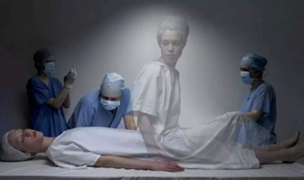 Exploring the Mind's Activity Just Before Death