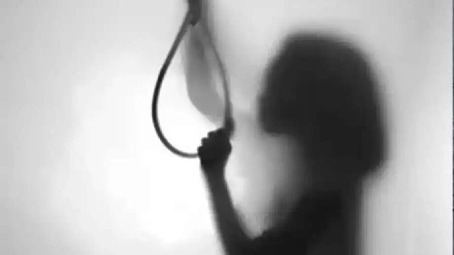 Tragic Incident: Fifth Grader in Jaipur Takes Her Life After Cheating Allegation
