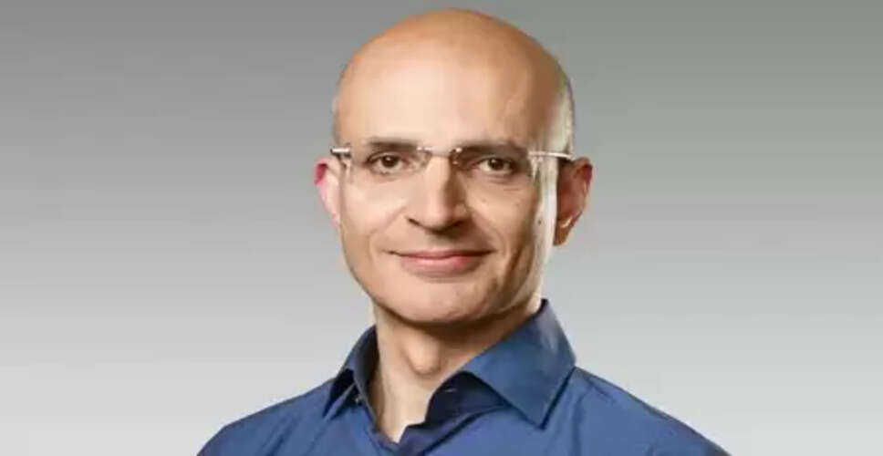 Apple appoints Indian-origin Sabih Khan as new chief operating officer