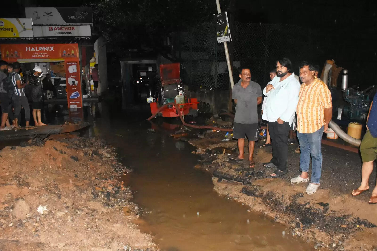 Severe Rainfall Hits Capital: Residents Face Flooding and Damage