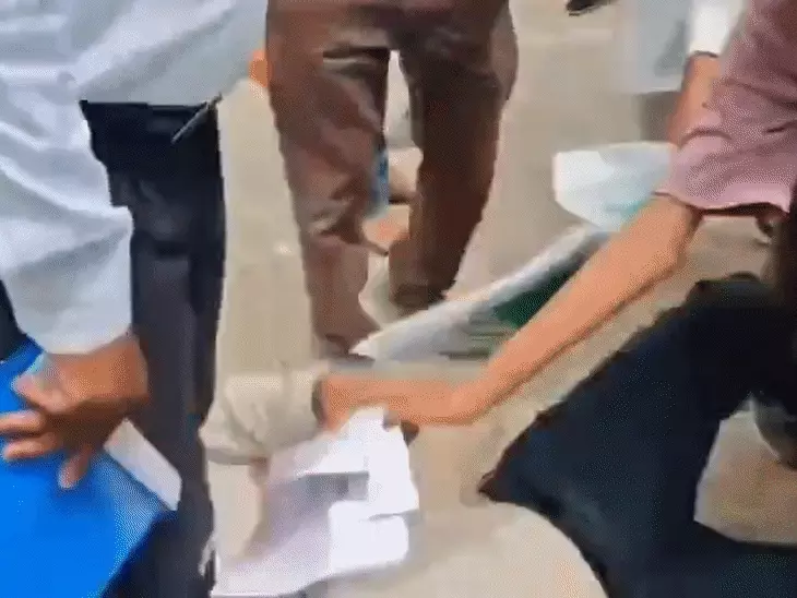 Emotional Incident During NEET Exam in Madhya Pradesh Leaves Father Heartbroken