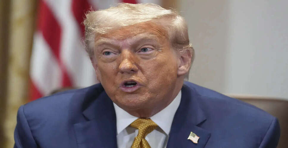 Trump Prioritizes Iran Nuclear Threat Over Economic Concerns