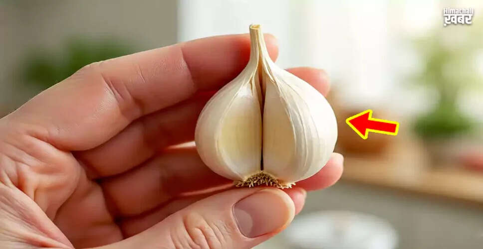 Health Benefits of Eating Garlic on an Empty Stomach