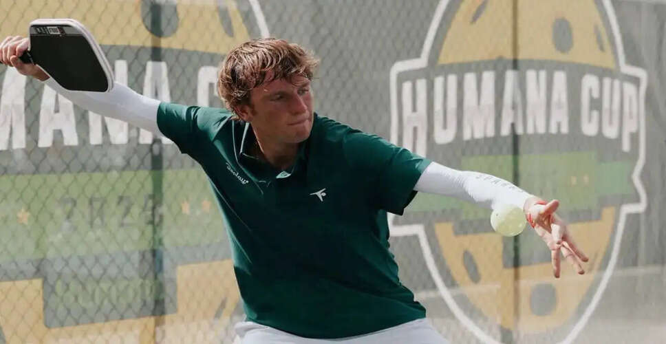 Enhancing Your Pickleball Dinking Skills: Expert Tips from Zach Marceau