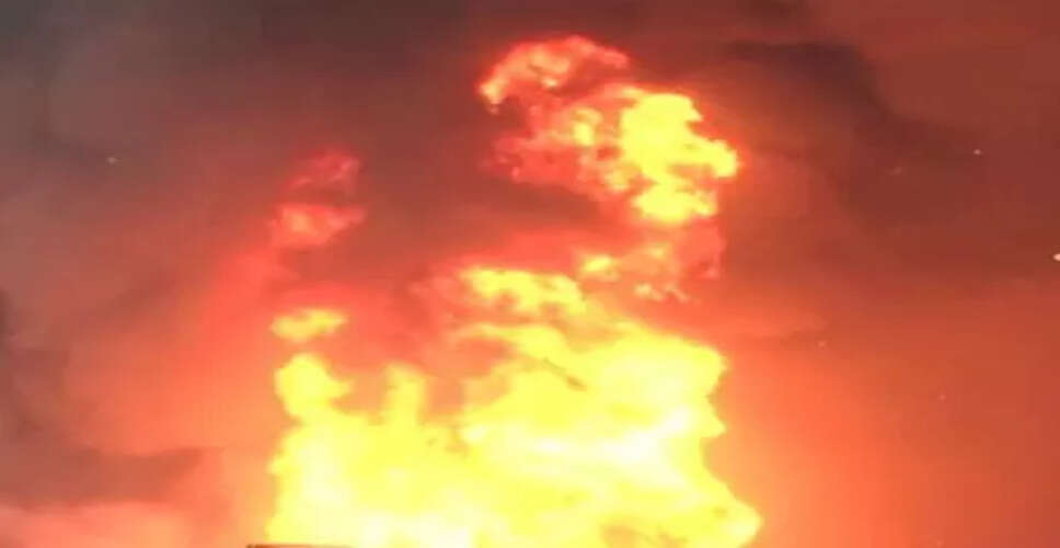 Tragic Fire Claims Three Lives in Delhi Metro Staff Quarters