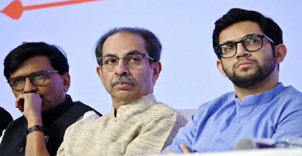 Shiv Sena Meeting in Delhi Sees Absence of Rebel MPs Amid Allegations of Party Defections